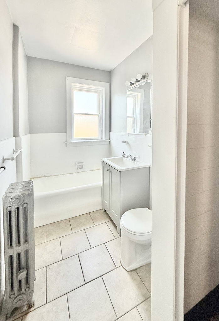 2801 W Lunt Avenue - Photo 11
