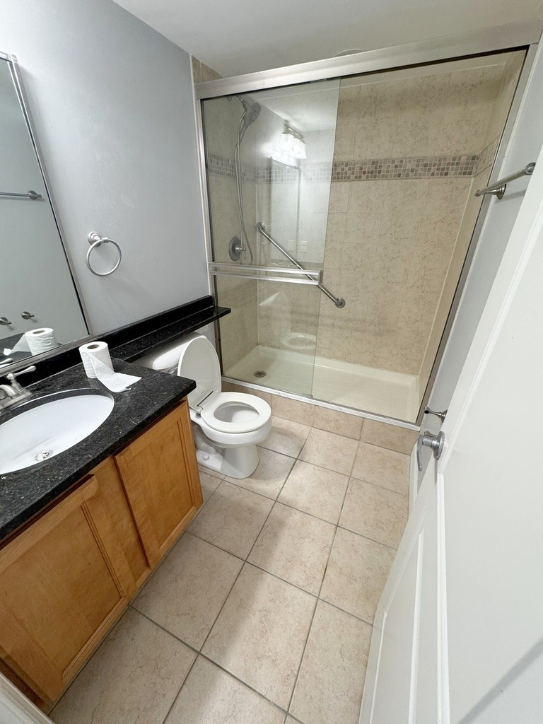 1 Renaissance Place - Photo 8