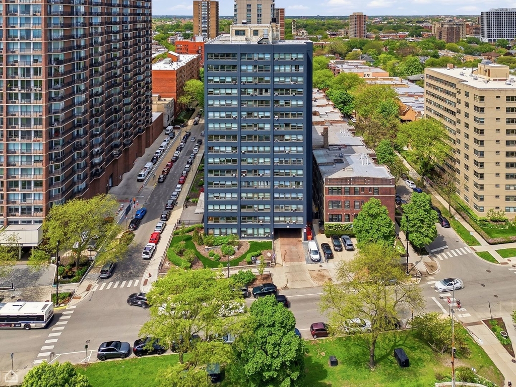 4180 N Marine Drive - Photo 0