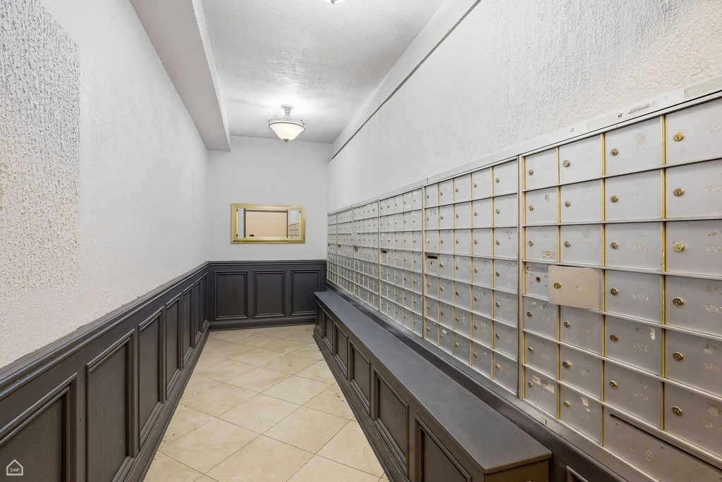 4180 N Marine Drive - Photo 8