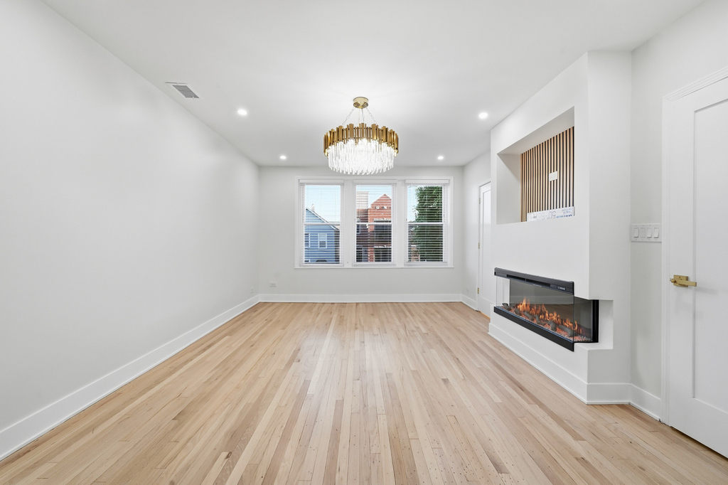 1934 W Race Avenue - Photo 17