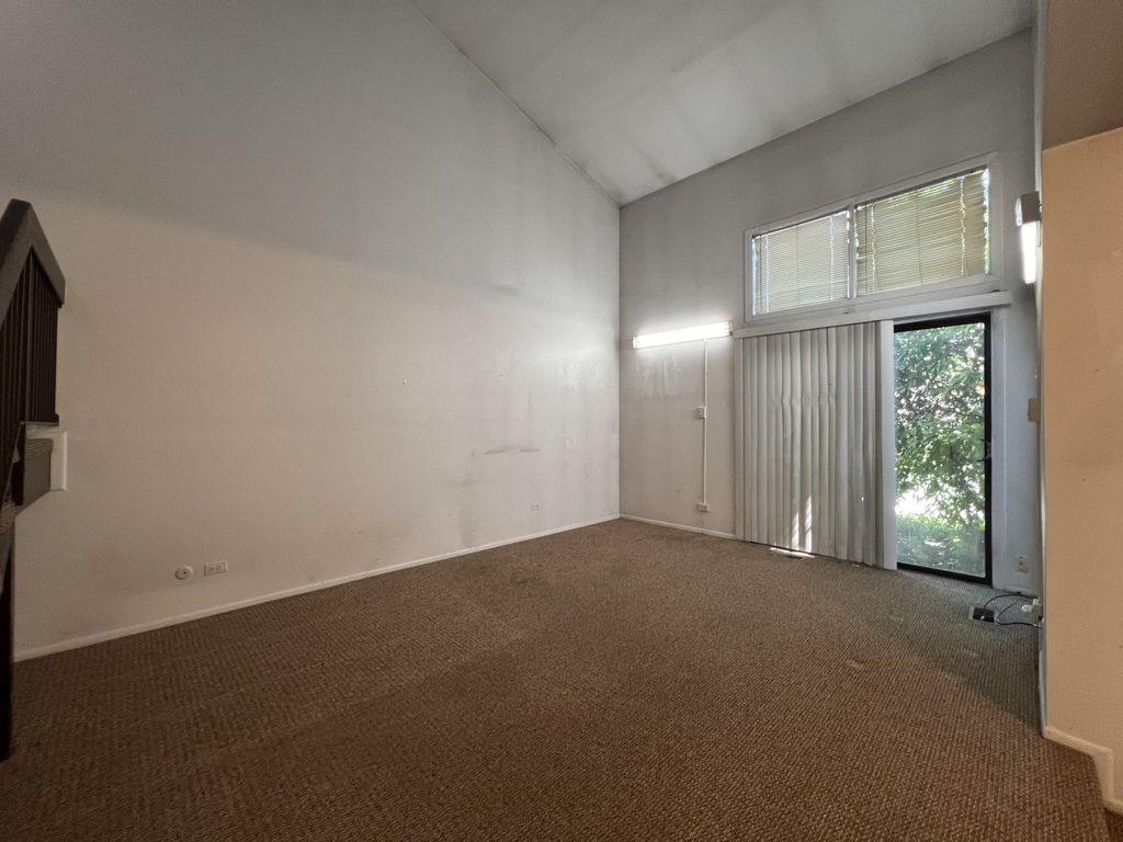 951 Wilshire Court - Photo 4