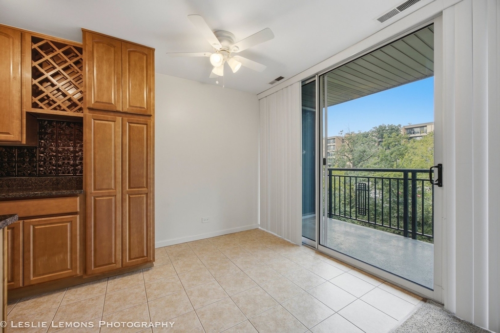 6000 Oakwood Drive - Photo 6