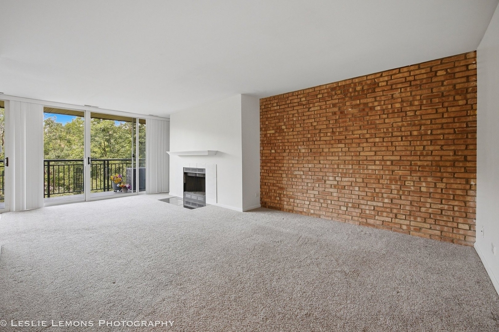 6000 Oakwood Drive - Photo 1