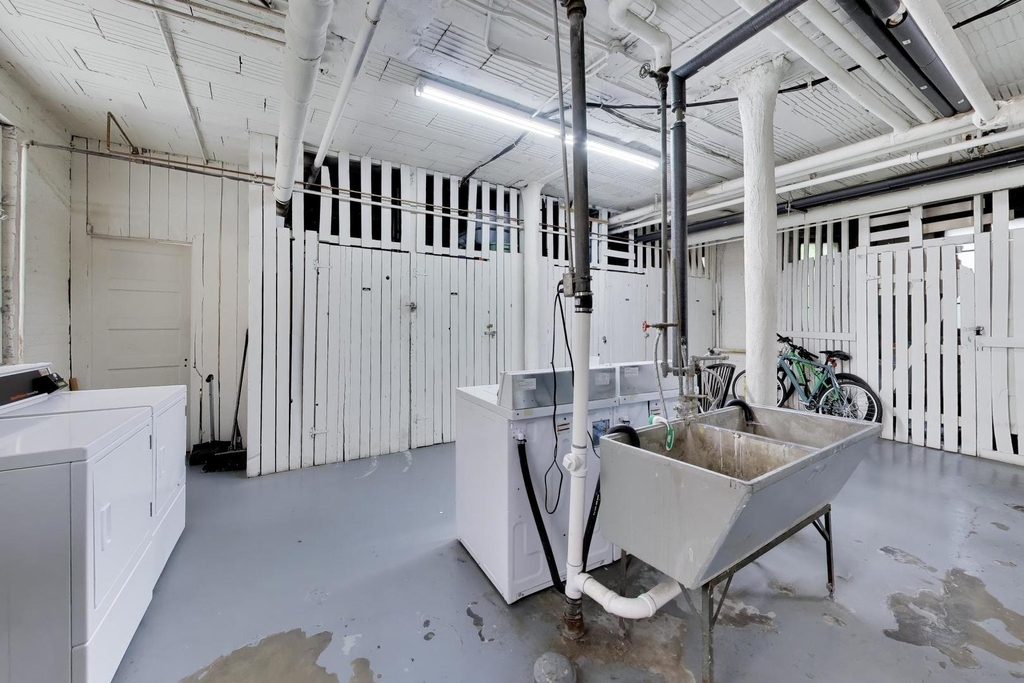 408 Ridge Avenue - Photo 24