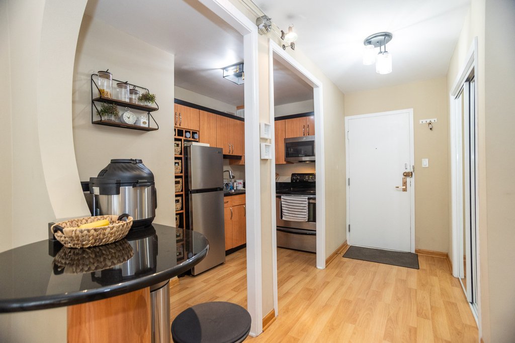 777 N Michigan Avenue - Photo 8