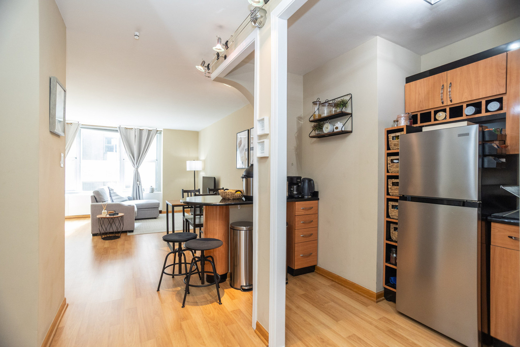 777 N Michigan Avenue - Photo 7