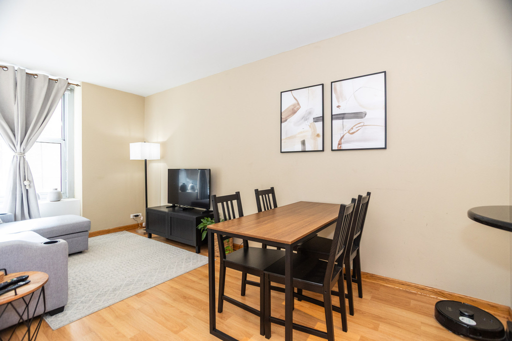 777 N Michigan Avenue - Photo 4