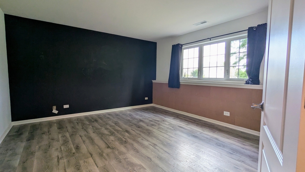 284 Edmundton Circle - Photo 20