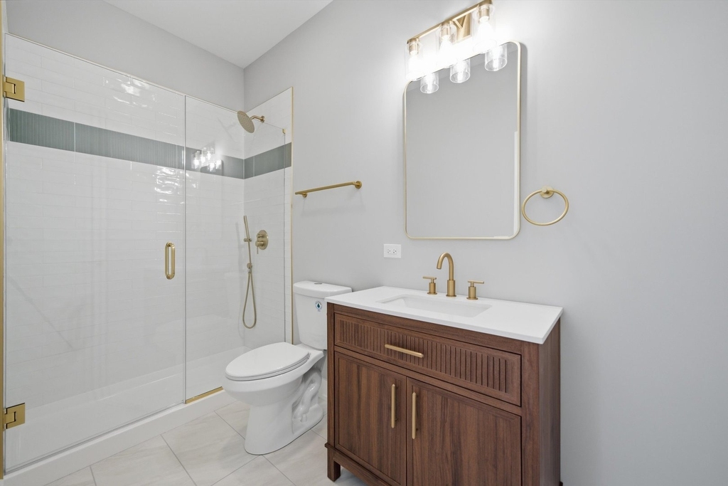 2442 W Wilson Avenue - Photo 6