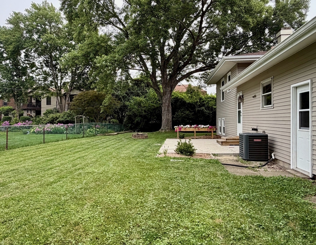 5s481 Glenoban Drive - Photo 6
