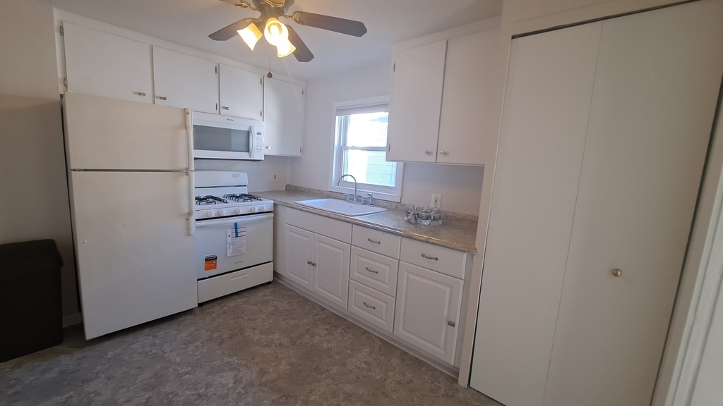 14 8th Street - Photo 15