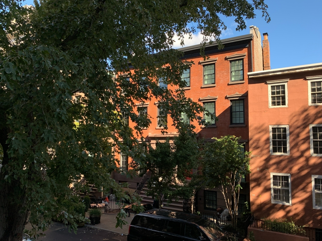 80 Cranberry Street - Photo 1