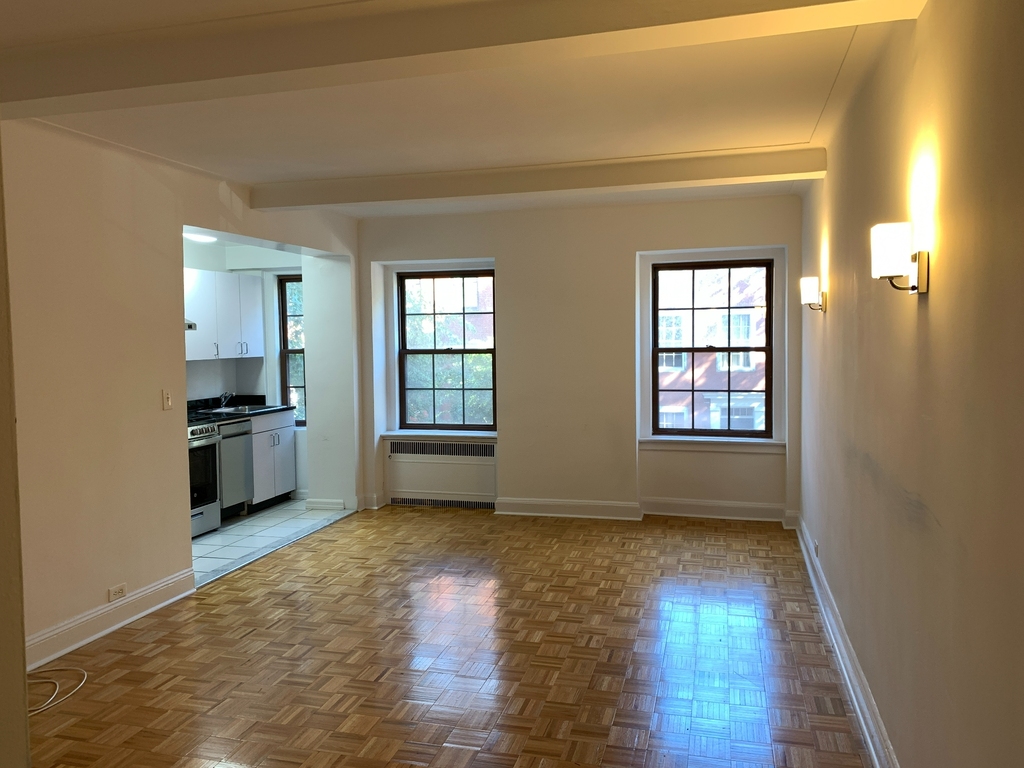 80 Cranberry Street - Photo 2