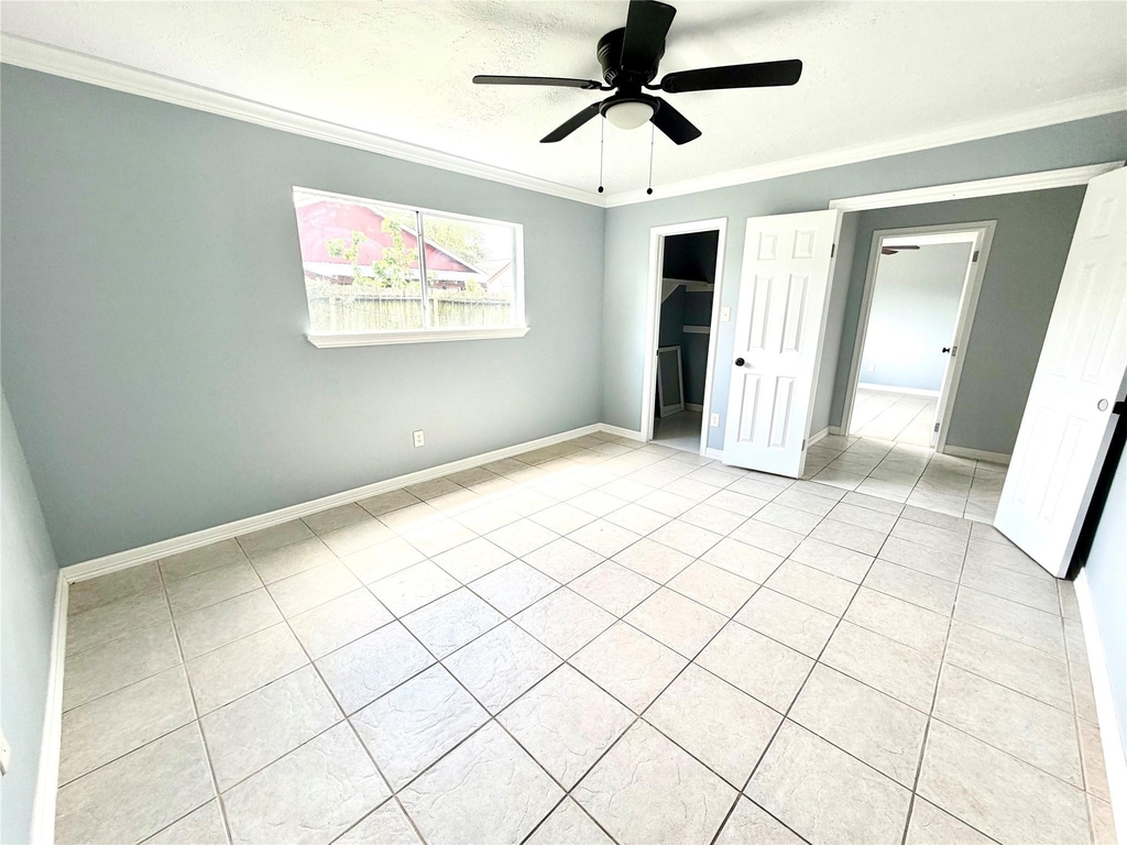 718 Blue Rock Court - Photo 10