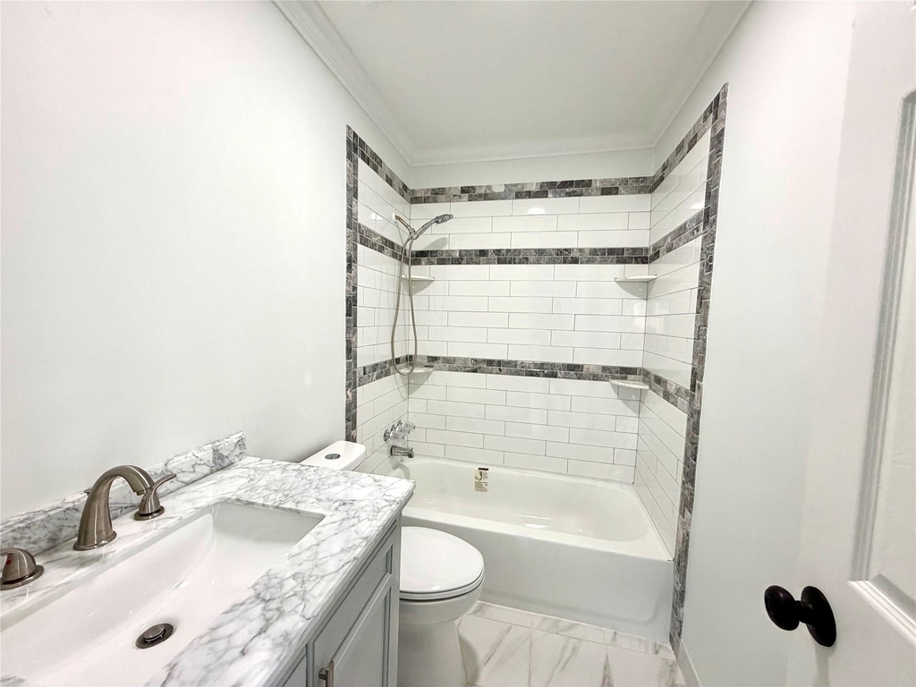 718 Blue Rock Court - Photo 16
