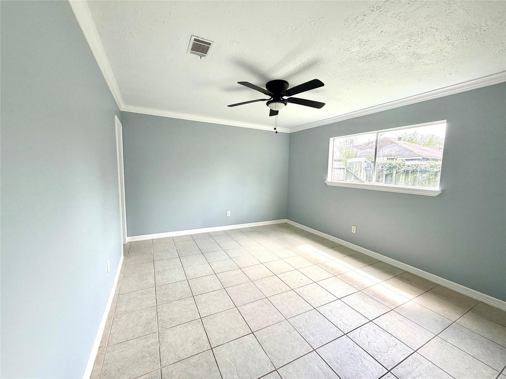 718 Blue Rock Court - Photo 14