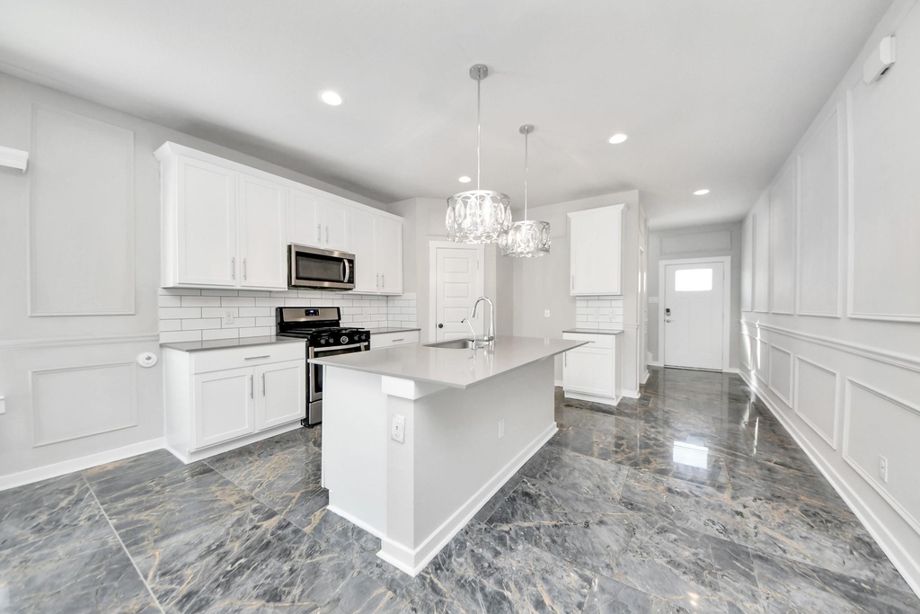 7515 Rivercane Shore Ln - Photo 8