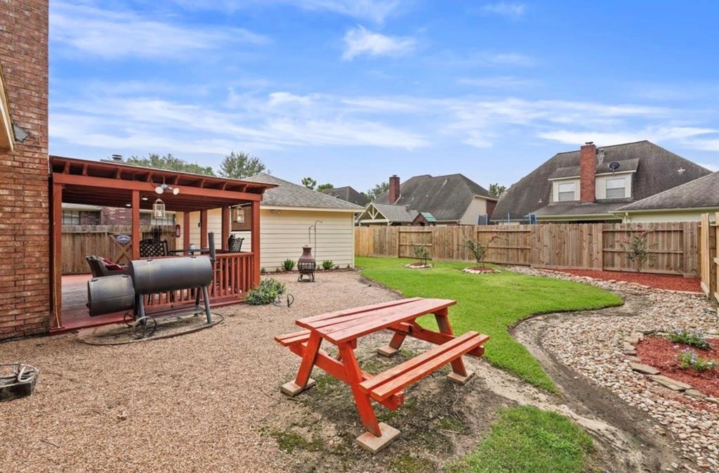17335 Meadow Heights Drive - Photo 27