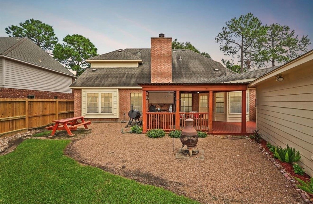 17335 Meadow Heights Drive - Photo 24