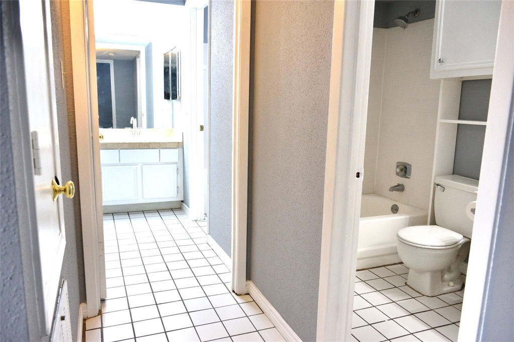 250 El Dorado Boulevard - Photo 11
