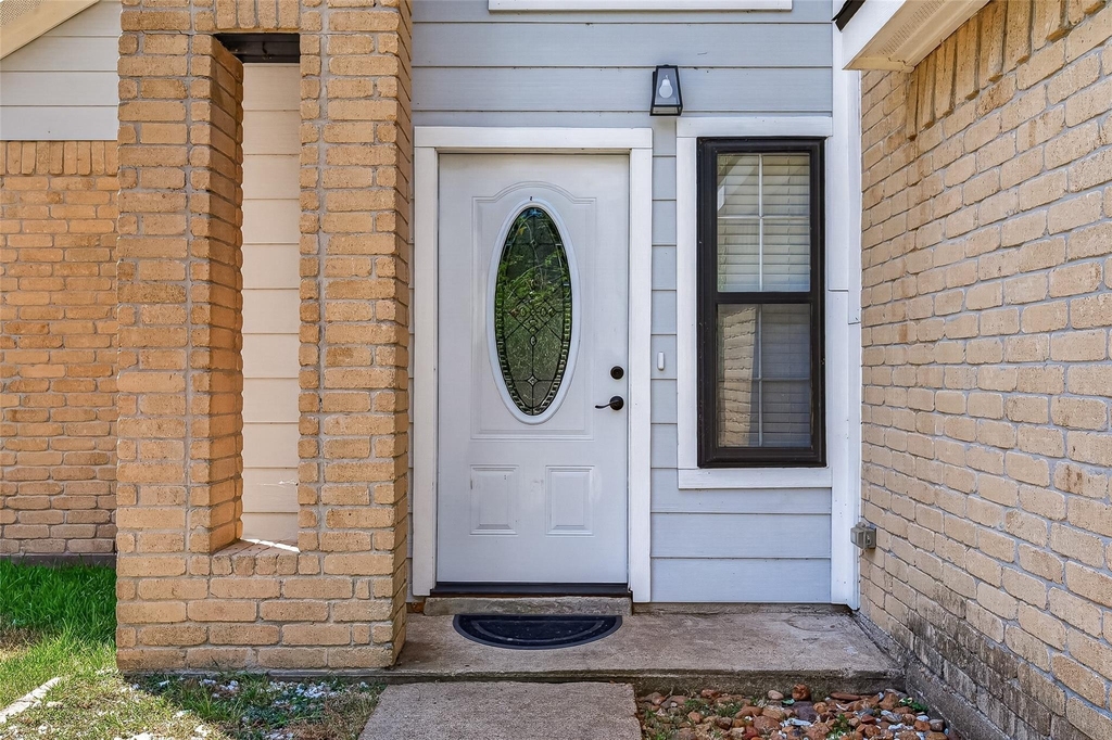 2519 Silver Cypress Drive - Photo 1