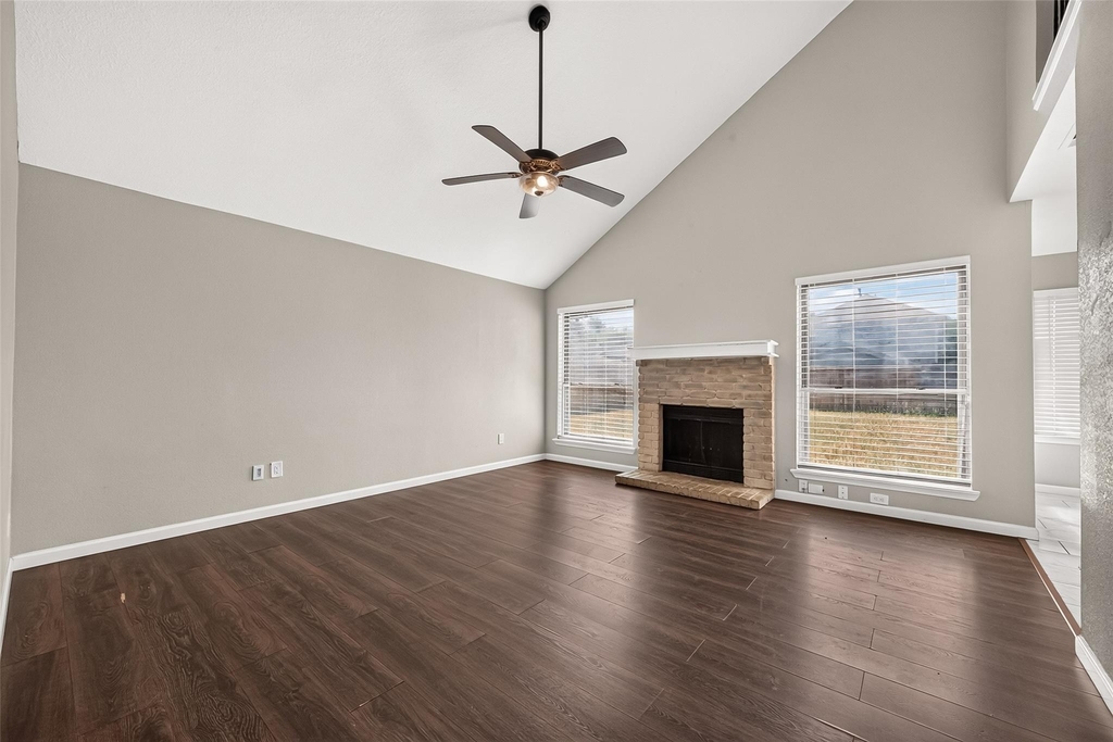 2519 Silver Cypress Drive - Photo 3