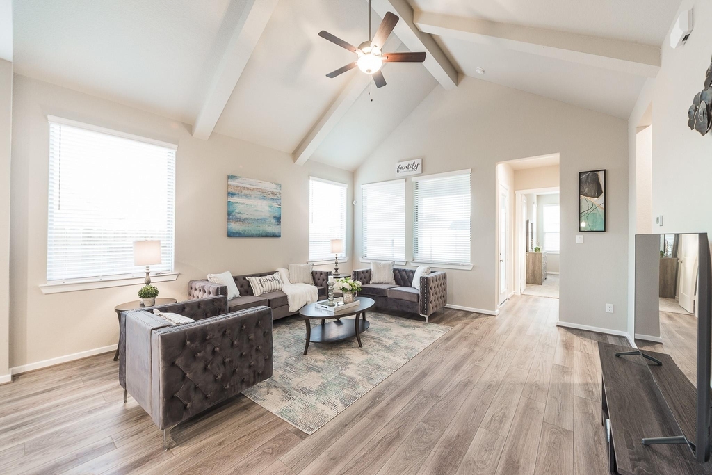 8710 Crossing Oak Lane - Photo 4