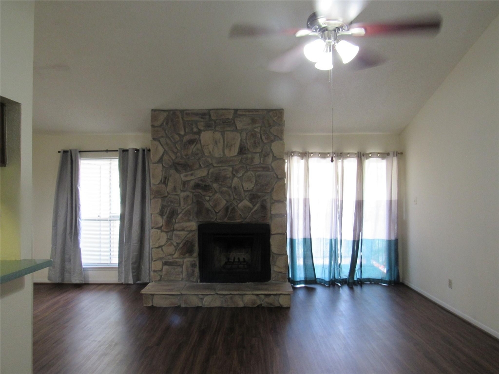 17401 Red Oak Drive - Photo 18