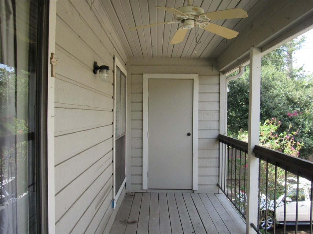 17401 Red Oak Drive - Photo 24
