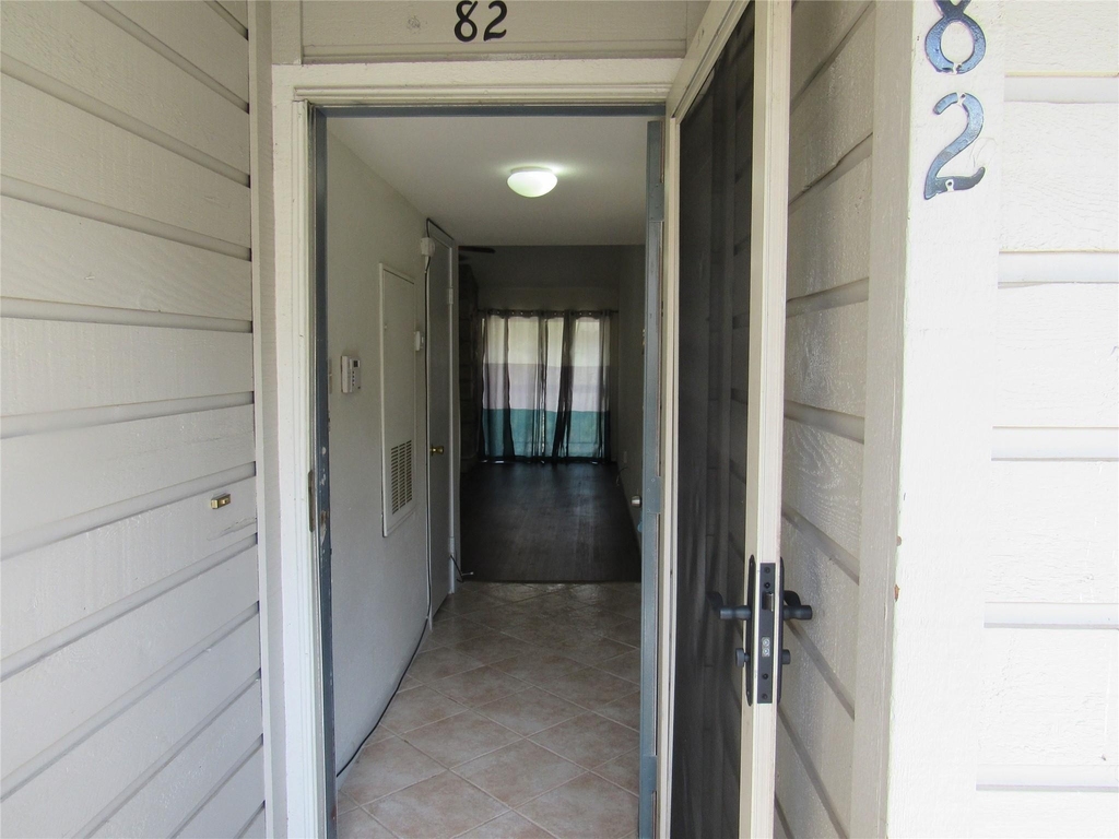 17401 Red Oak Drive - Photo 9