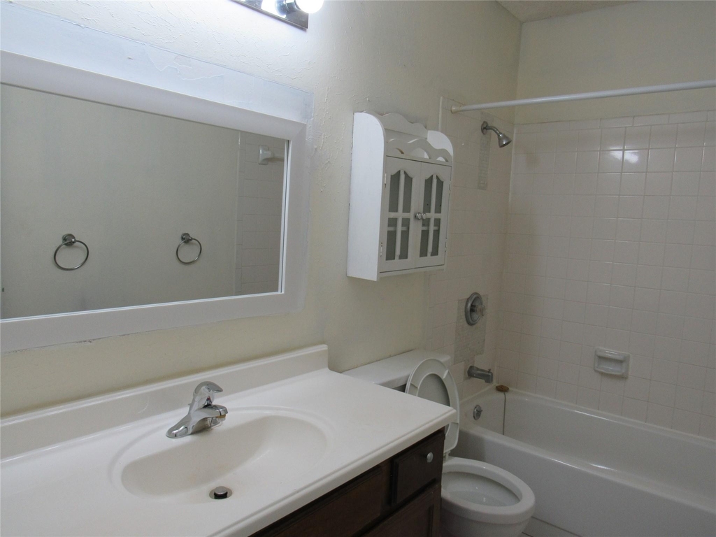 17401 Red Oak Drive - Photo 35