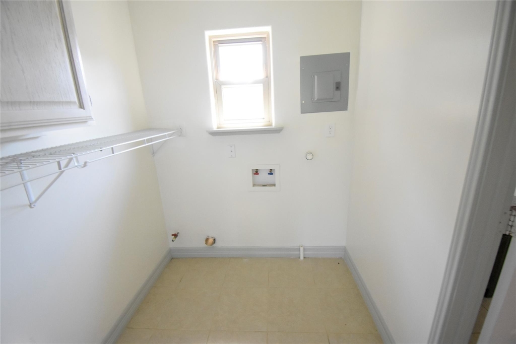 104 Virginia - Photo 9