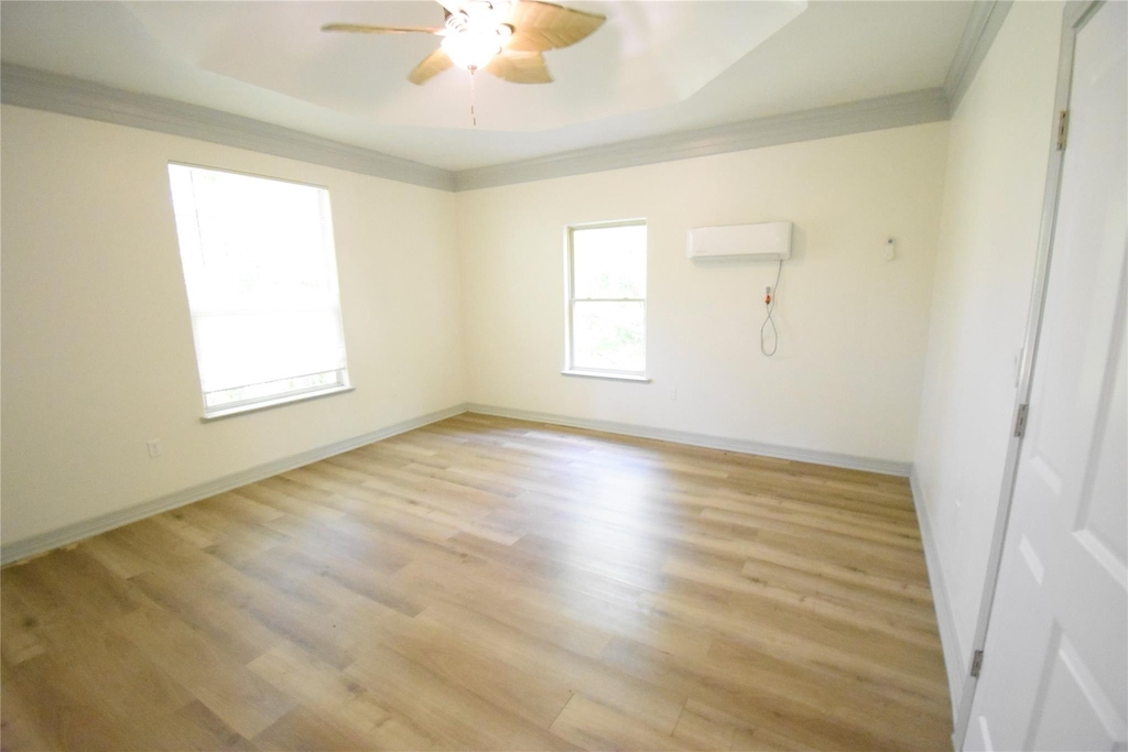 104 Virginia - Photo 10