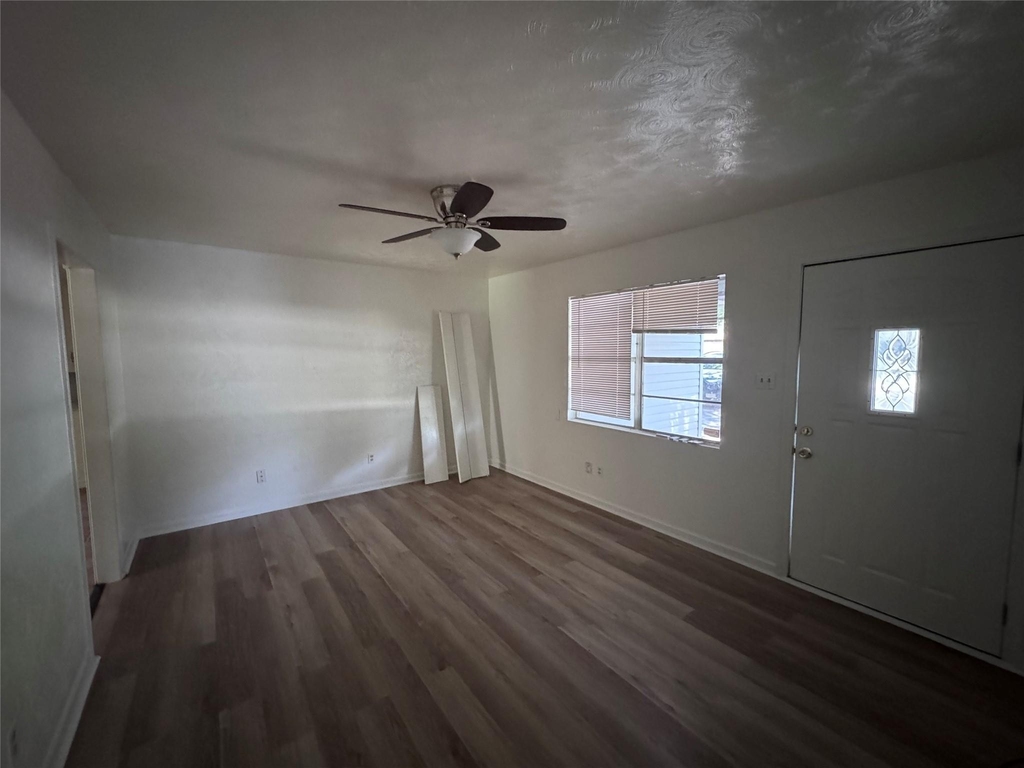 290 Clemmons Street - Photo 1