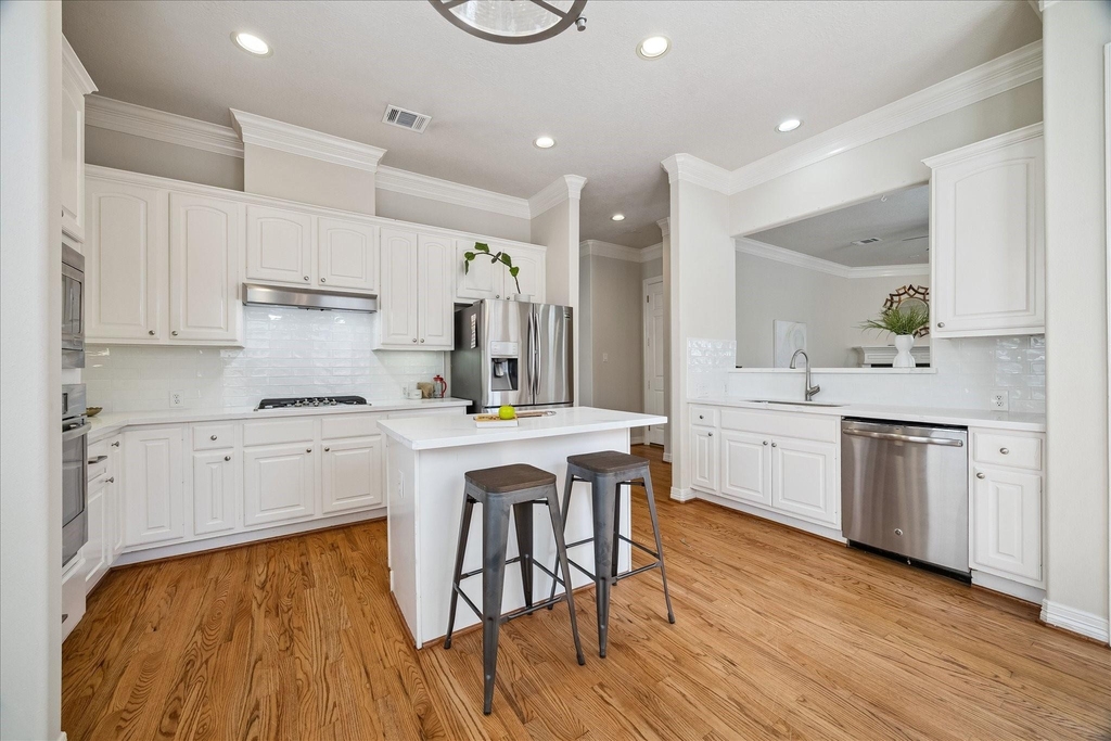 5638 Avalon Way - Photo 7