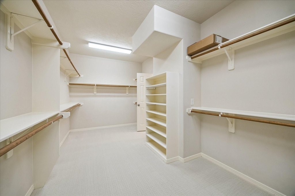 5638 Avalon Way - Photo 14