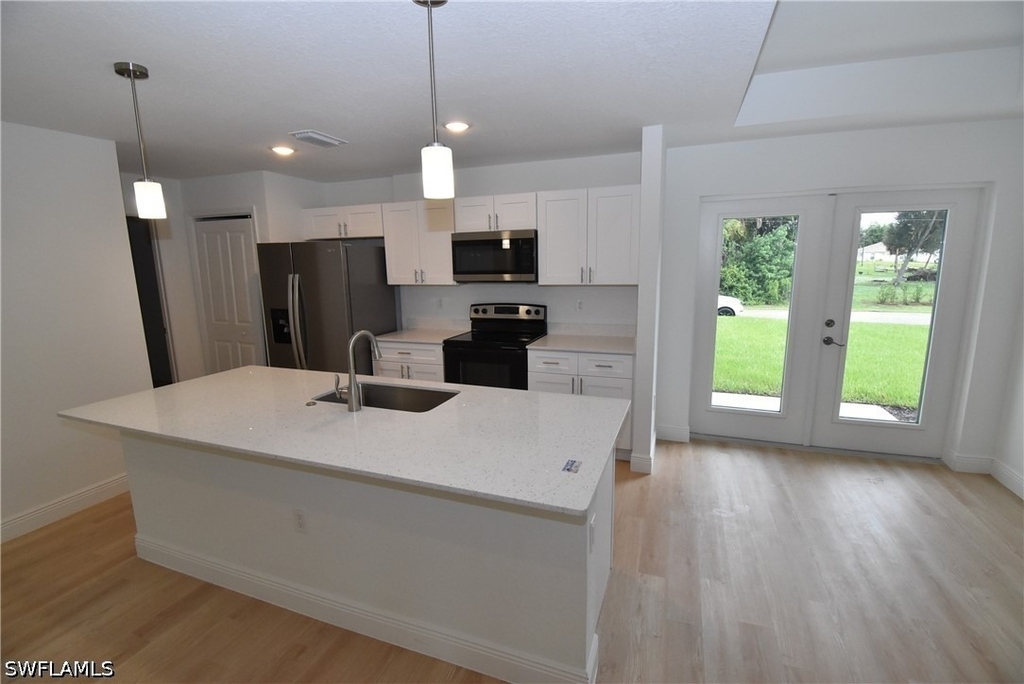 4668 Addley Avenue - Photo 3