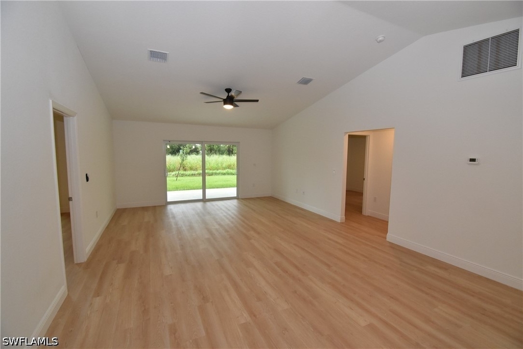 4668 Addley Avenue - Photo 2