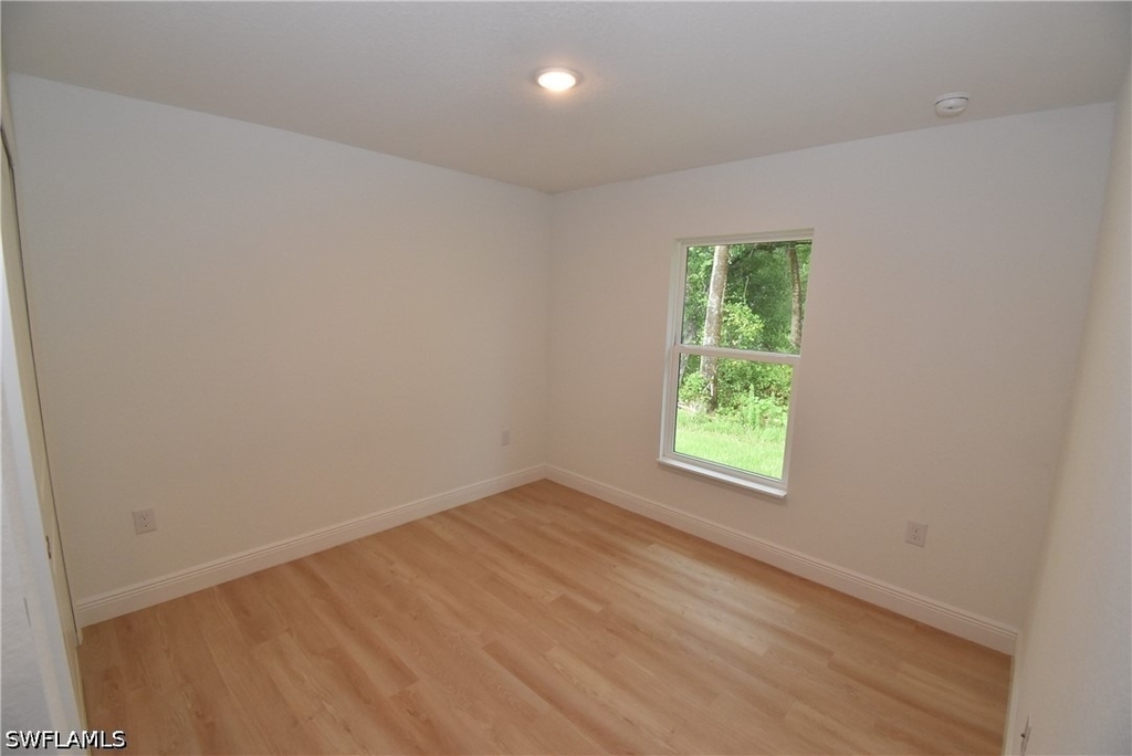4668 Addley Avenue - Photo 18