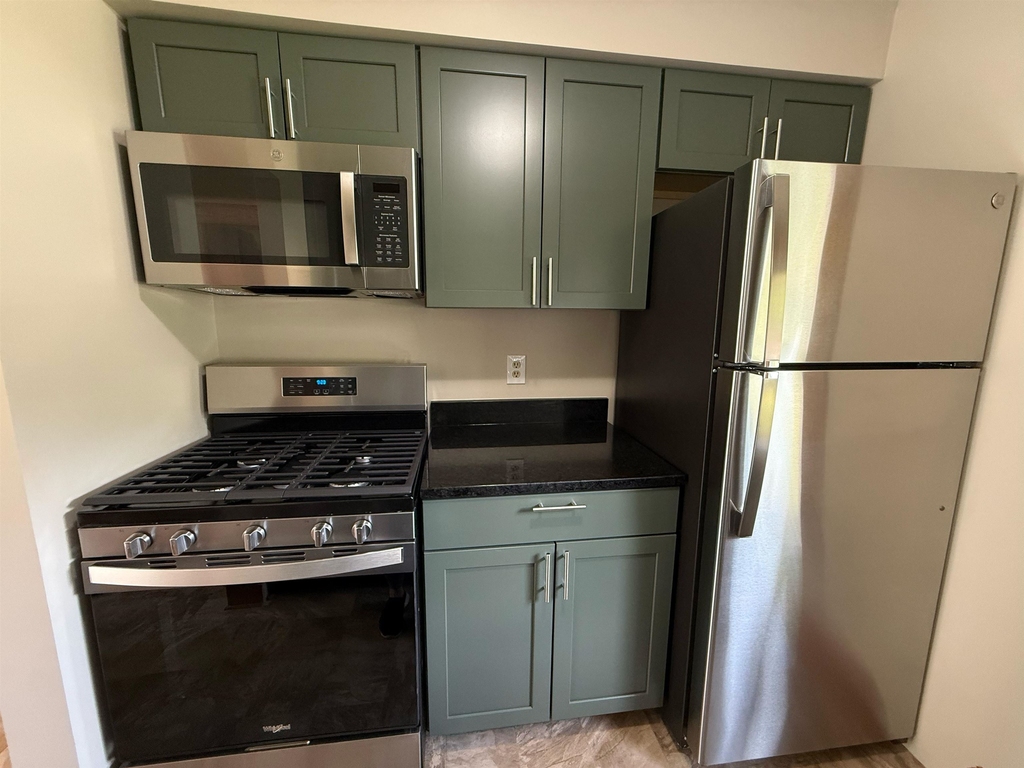 63 Middle Dunstable - Photo 18