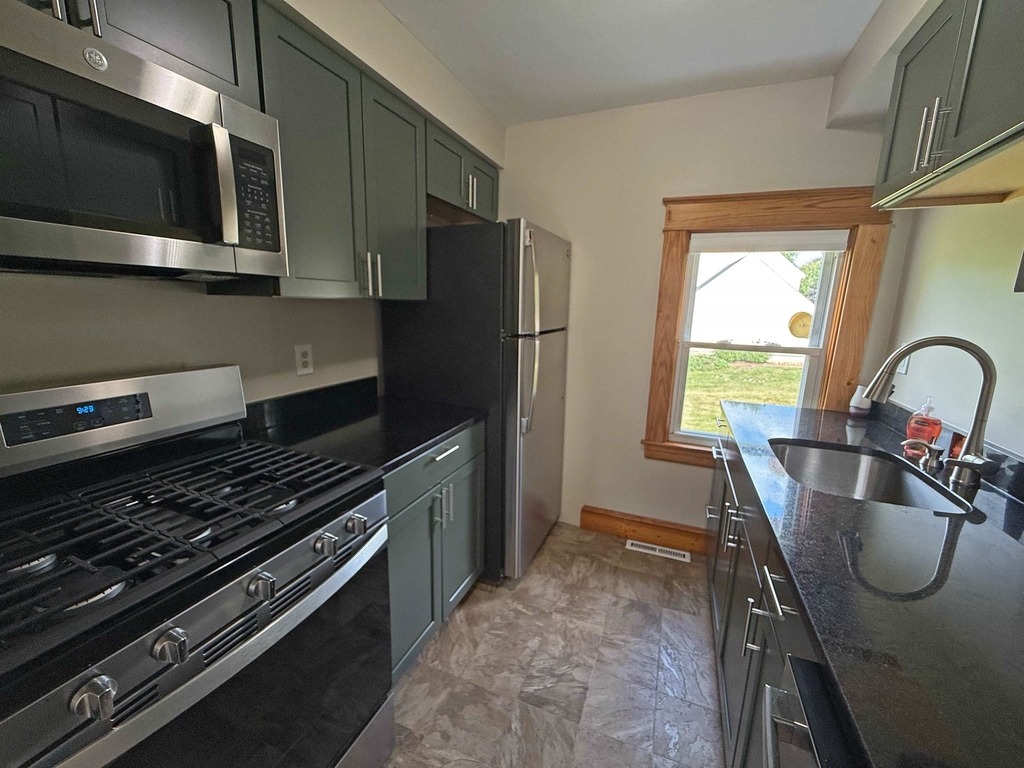 63 Middle Dunstable - Photo 16