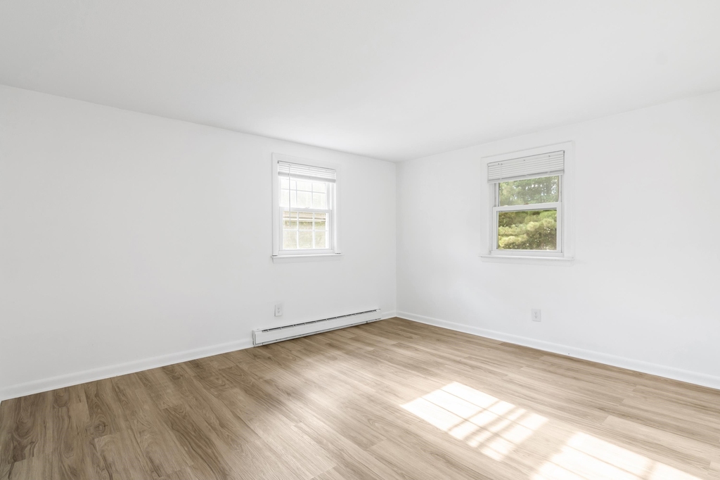 103 South Policy - Photo 17