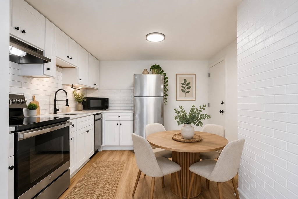 103 South Policy - Photo 1