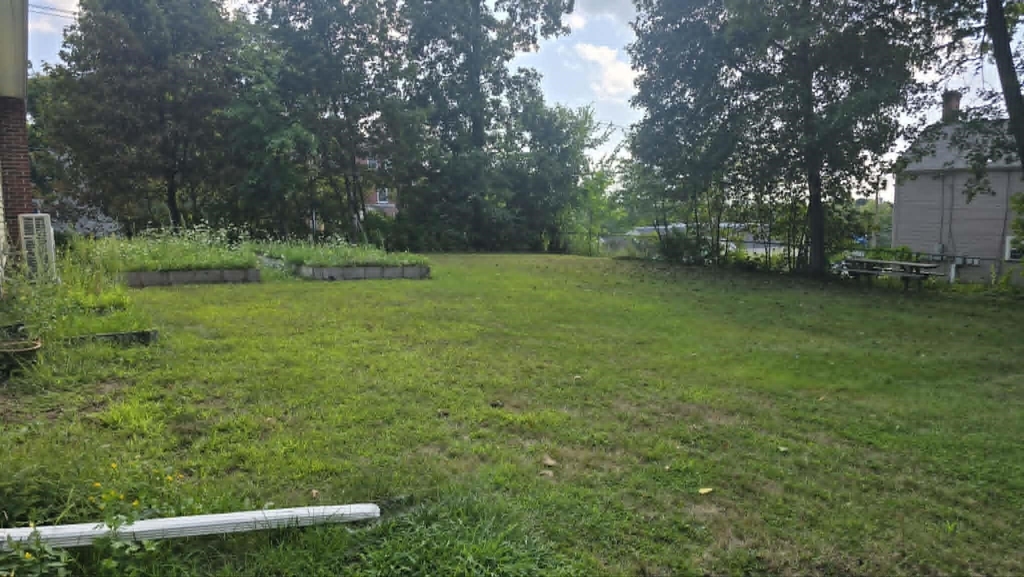 722 Central - Photo 20