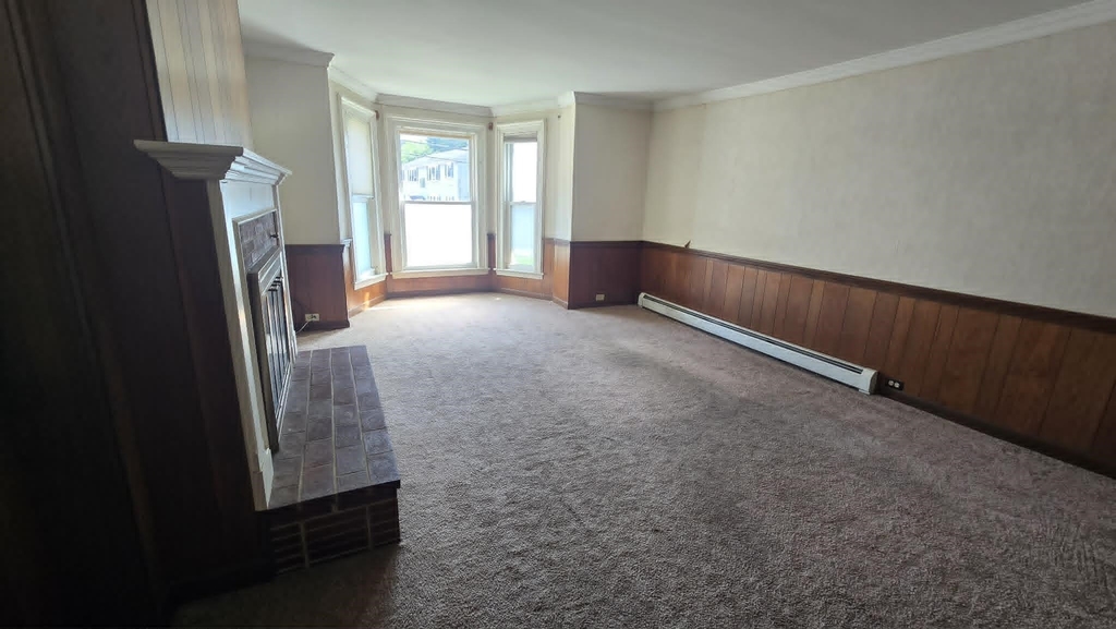 722 Central - Photo 8