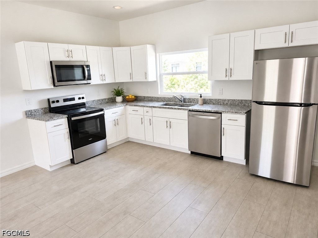 4000 23rd Street Sw - Photo 2