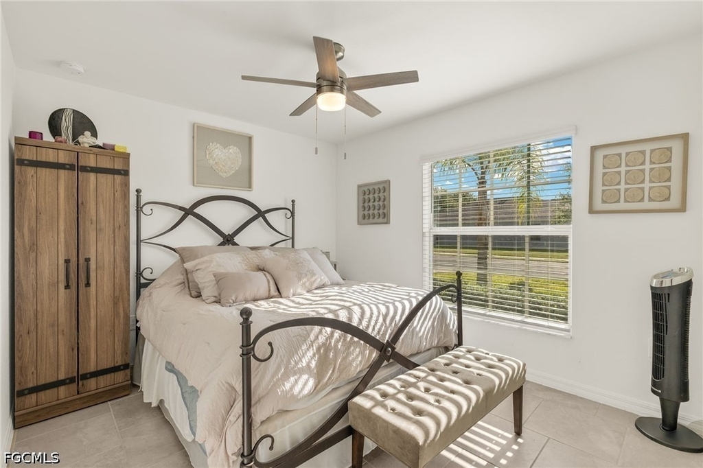 3813 Treasure Oak Way - Photo 19