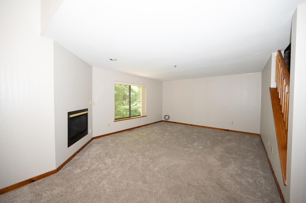 13 Bayberry - Photo 5