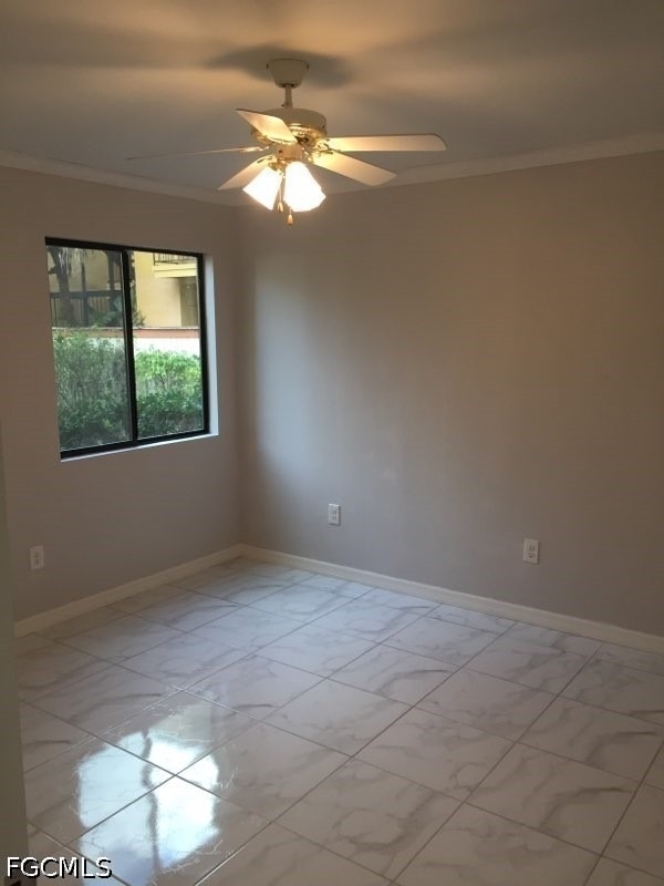 2937 Winkler Avenue - Photo 3